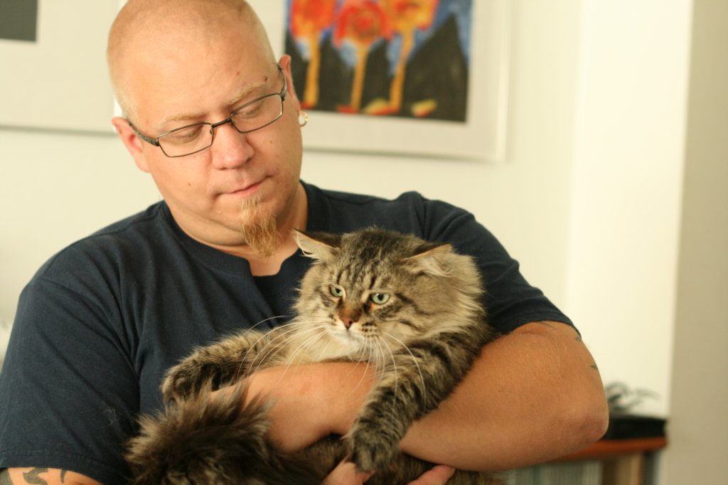 jonakahardrockandmikkomaunulahisfutureowner3.jpg